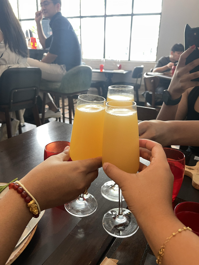 Sunday Bottomless Mimosa for $15++ 🥂🍊