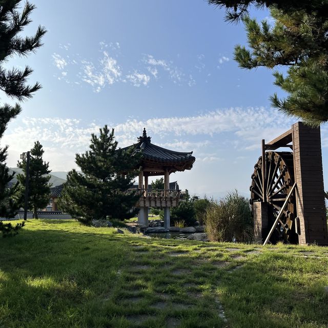 망상 해수욕장 해변한옥촌