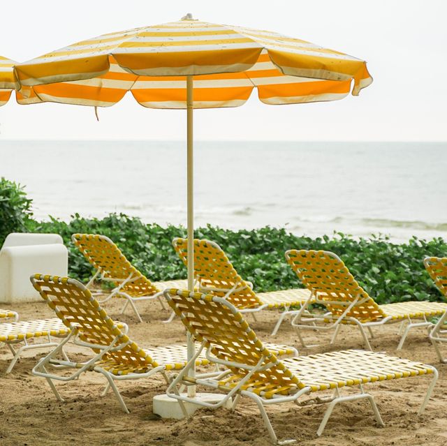 𝐓𝐇𝐄 𝐒𝐓𝐀𝐍𝐃𝐀𝐑𝐃 | 𝐇𝐮𝐚𝐡𝐢𝐧 . 🏖️