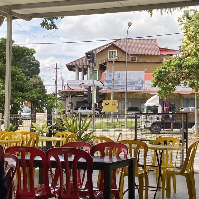 NASI AYAM ALYSHA