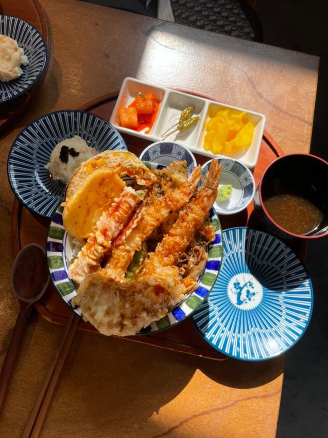 익선동 데이트코스로 핫한 맛집 저스트텐동