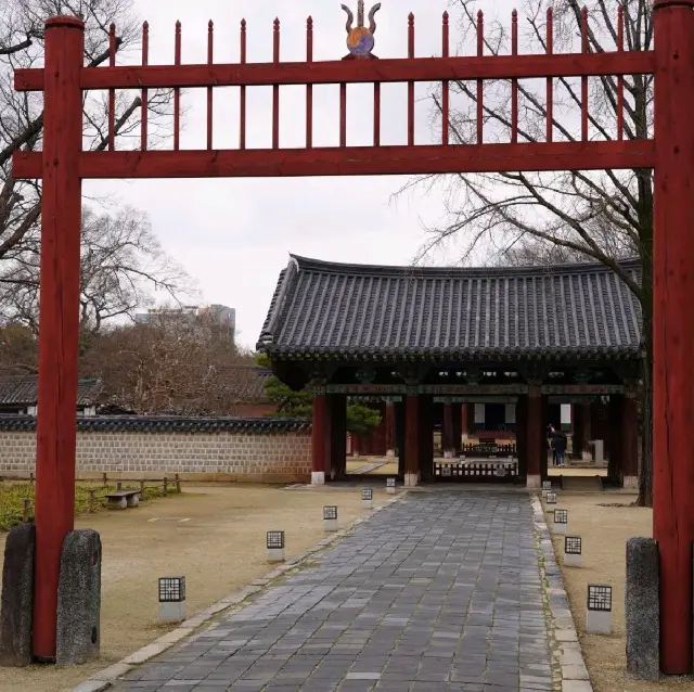 조선건국의 주인공 태조이성계의 어진이 모셔진 전주 경기전