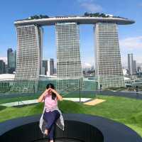 Luxurious sun in Singapore 