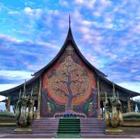 วัดสิรินธรวรารามภูพร้าว อุบลราชธานี 