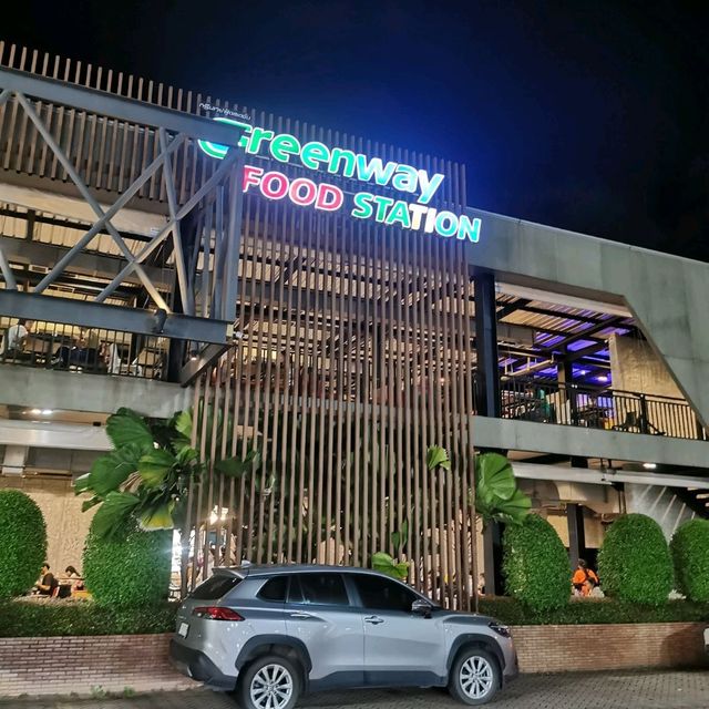 合艾green way夜市