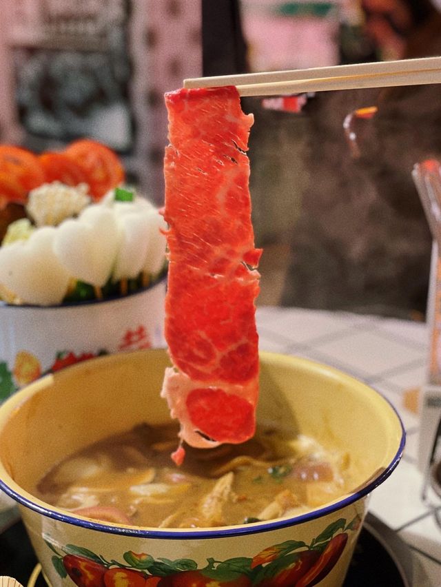 【尖沙咀 ✦ 港式懷舊主題雞煲火鍋店🥘】