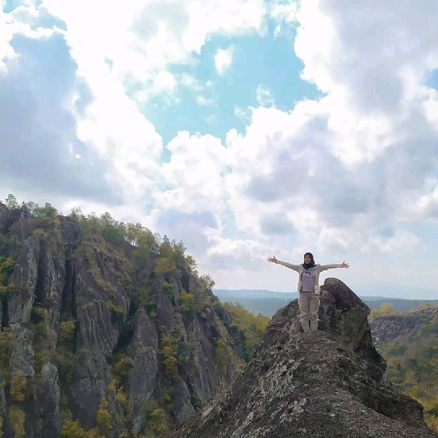 bukit batu tumpang Lampung