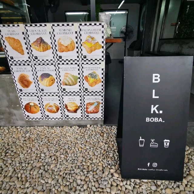 ไข่มุกร้านนี้ดีงาม... BLK.BOBA บางแสน ชลบุรี