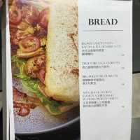 ［食.黃埔] 型格金屬風cafe| 男友終於不用呆等女友剪髮