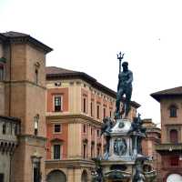 意大利Bologna🎈 紅色之城