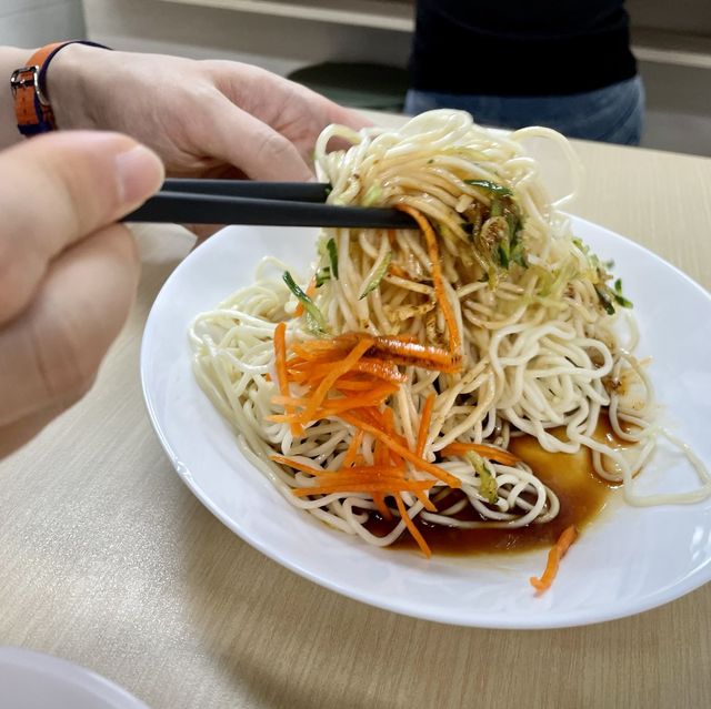 半世紀涼麵再度回歸西門町