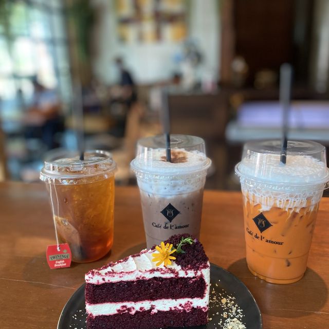 Cafe de l' amour คาเฟ่เดอลามูร์ , ประโคนชัย