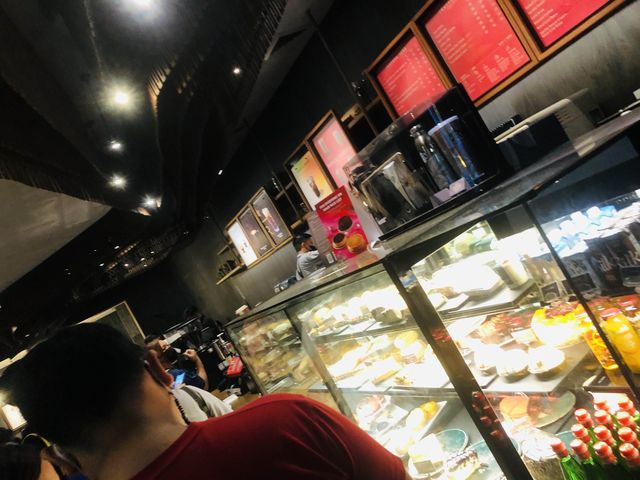 Great ambience Starbucks in SM North Edsa