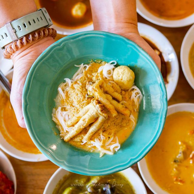 ‘ร้านขนมจีนสะพานหิน’