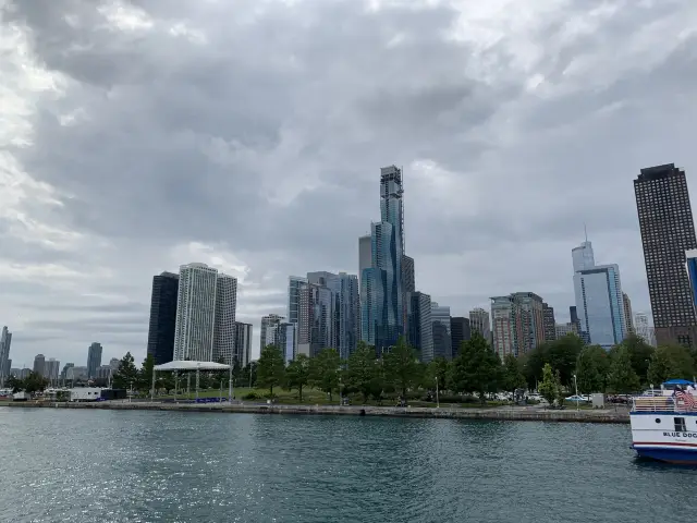 Chicago River Cruise