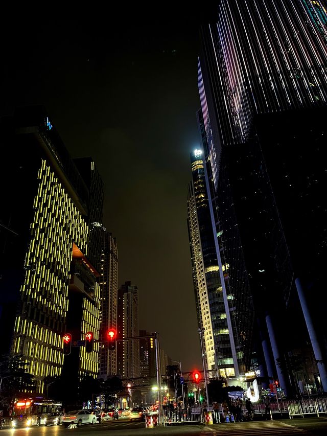 GUANGZHOU SKYSCRAPERS AT NIGHT 🌃