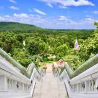 วัดพระธาตุภูเขาเงิน จ.อุบลราชธานี