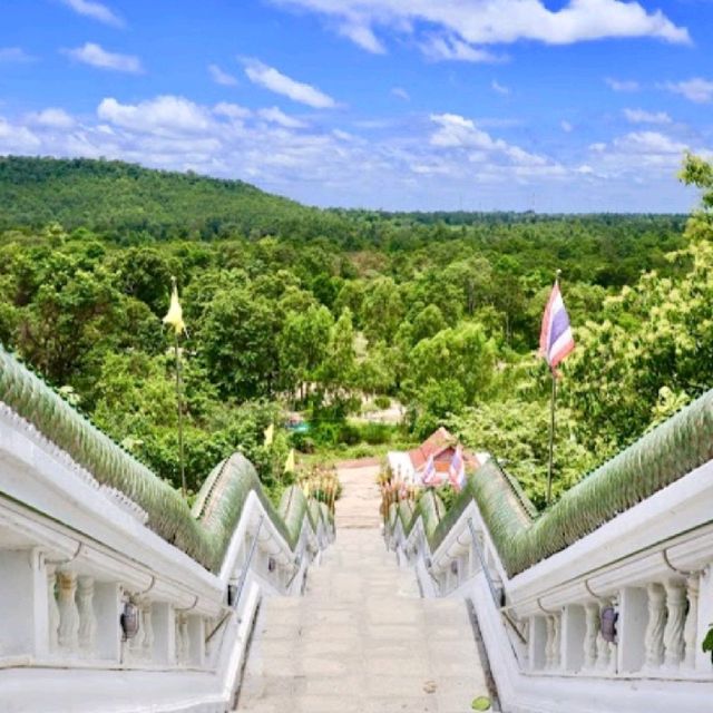 วัดพระธาตุภูเขาเงิน จ.อุบลราชธานี