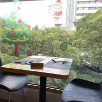 鬧市中綠林風景Cafe