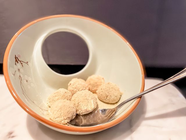 【尖沙咀精品川菜餐廳 飽覽270度維港景色】