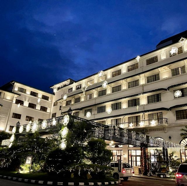 A night at the Manila Hotel