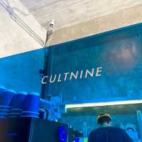 ร้านกาแฟสีน้ำเงินสุดชิคในชลบุรี 🔵