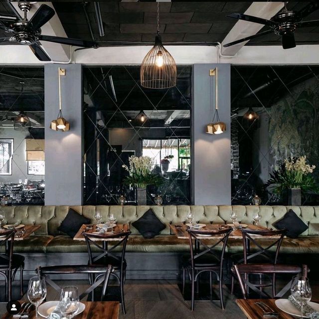 MERAH PUTIH RESTAURANT - BALI