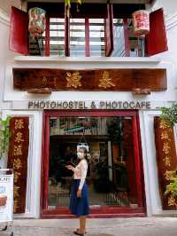 Photohostel & Photocafe ☕📸

ตลาดน้อย 