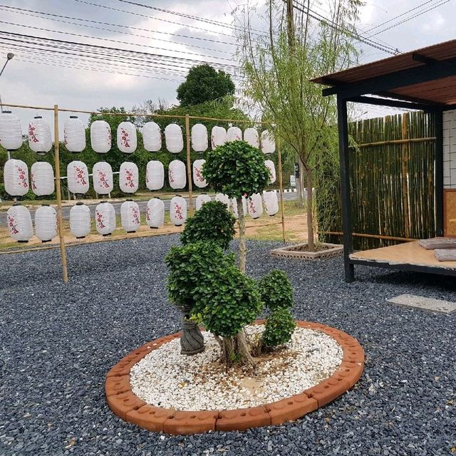 คาเฟ่ ทางไปวัดหลวงปู่สรวง ต.ห้วยตามอญ อ.ภูสิงห์ 