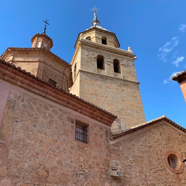 Albarracín เขาว่าเป็นหมู่บ้านที่สวยที่สุดในสเปน