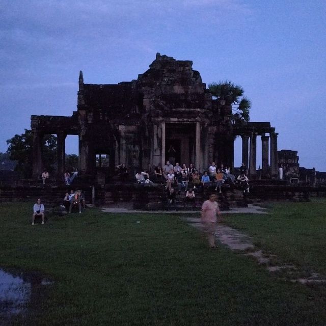 Sunrise in Angkor Wat