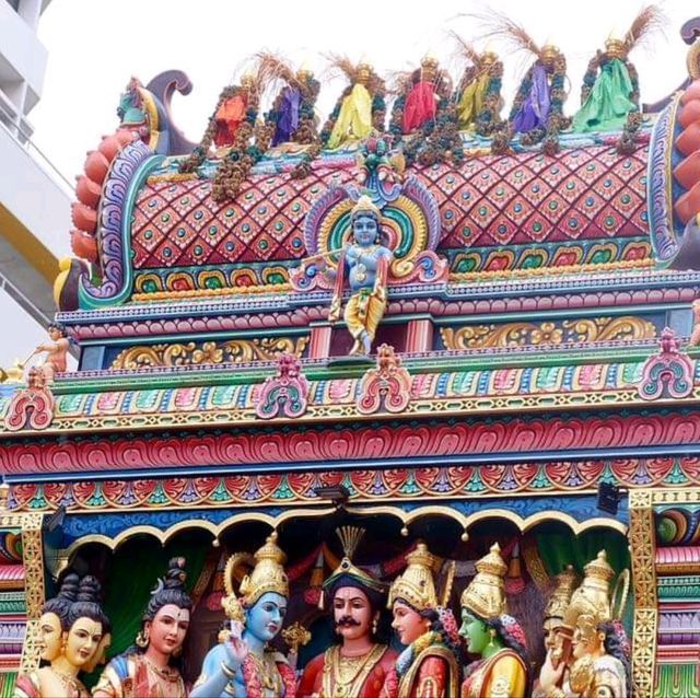 วัดศรีมาริอัมมันต์ (Sri Mariaman Temple) สิงคโปร์