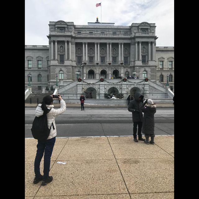 มาเดินชม LIBRARY of CONGRESS กัน