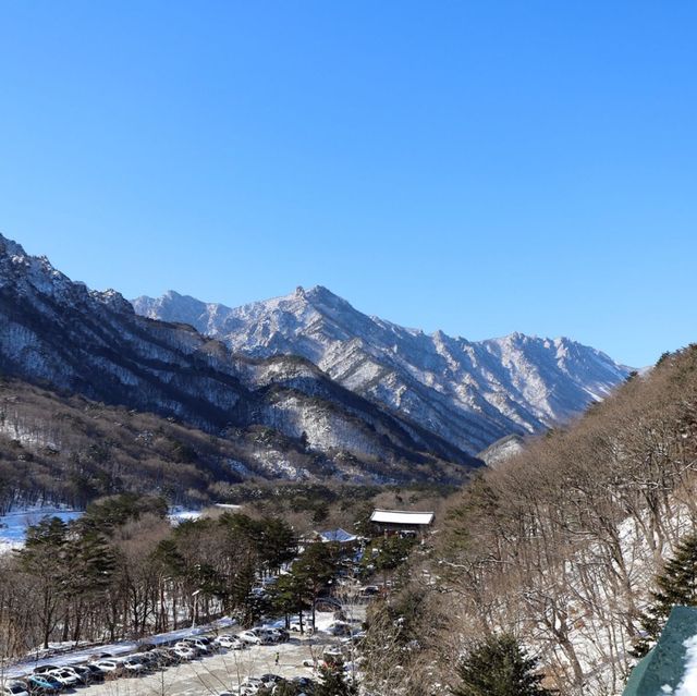 설악산의 설경을 담아낸 고품격 호텔, 켄싱턴