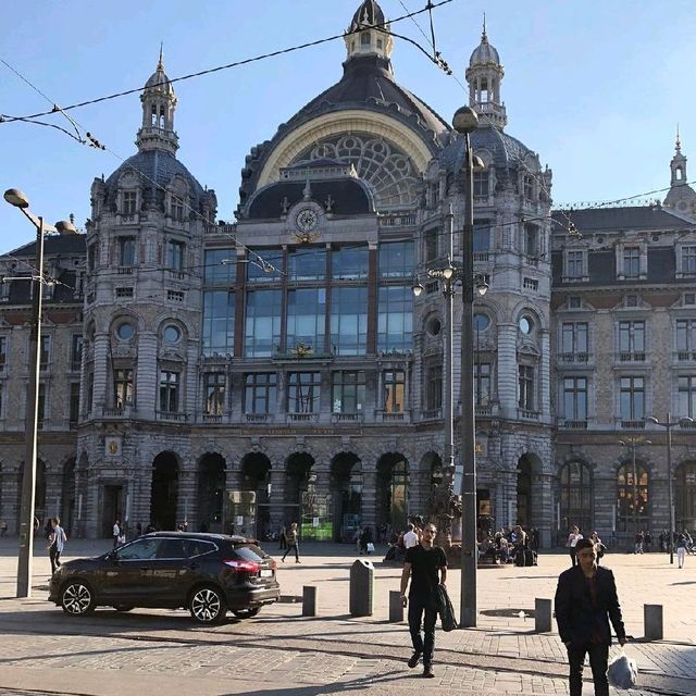 Antwerpen-Centraal