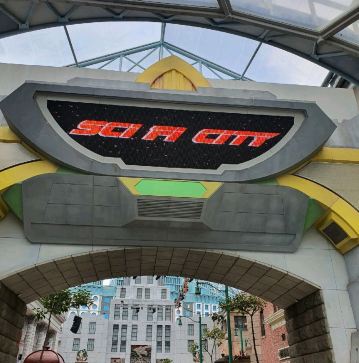 Universal Studios Singapore Sci Fi City