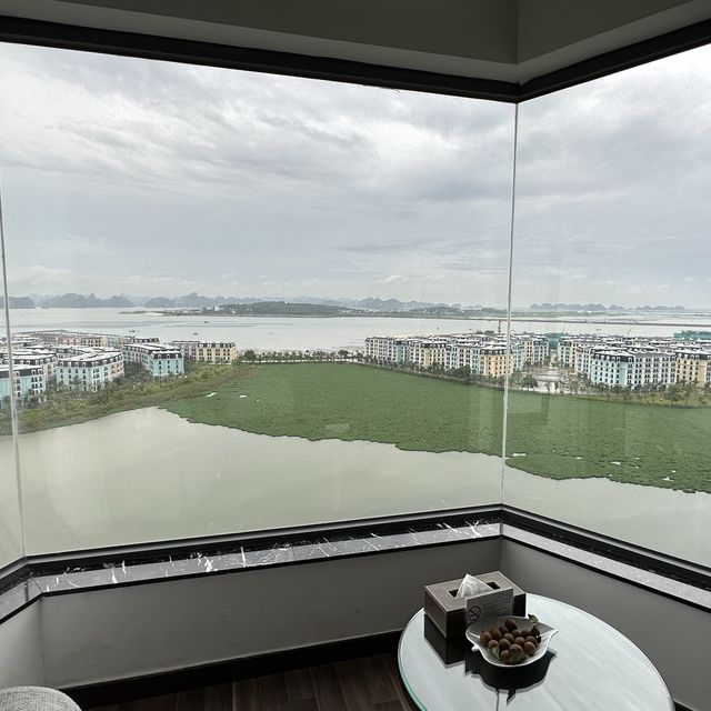 下龍灣CP值高的酒店-下龍中央奢華酒店Central Luxury Ha Long Hotel 下龍灣CP值高的酒店-下龍中央奢華酒店Central Luxury Ha Long Hotel