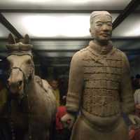 西安 始皇帝兵馬俑博物館 迫力と緻密な像！
