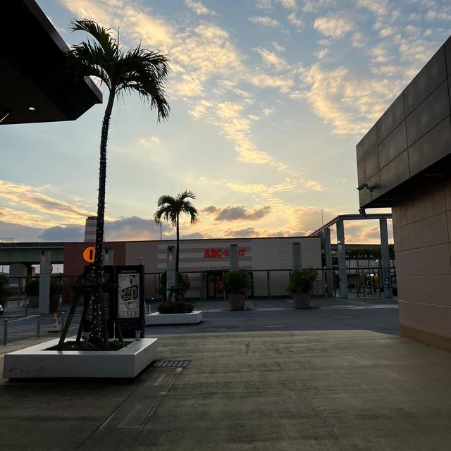 Outlet🛍️