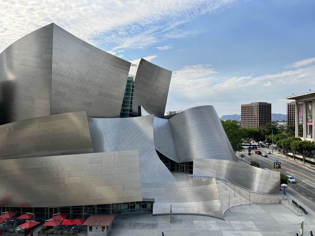 Incredible architecture design by Frank Gehry