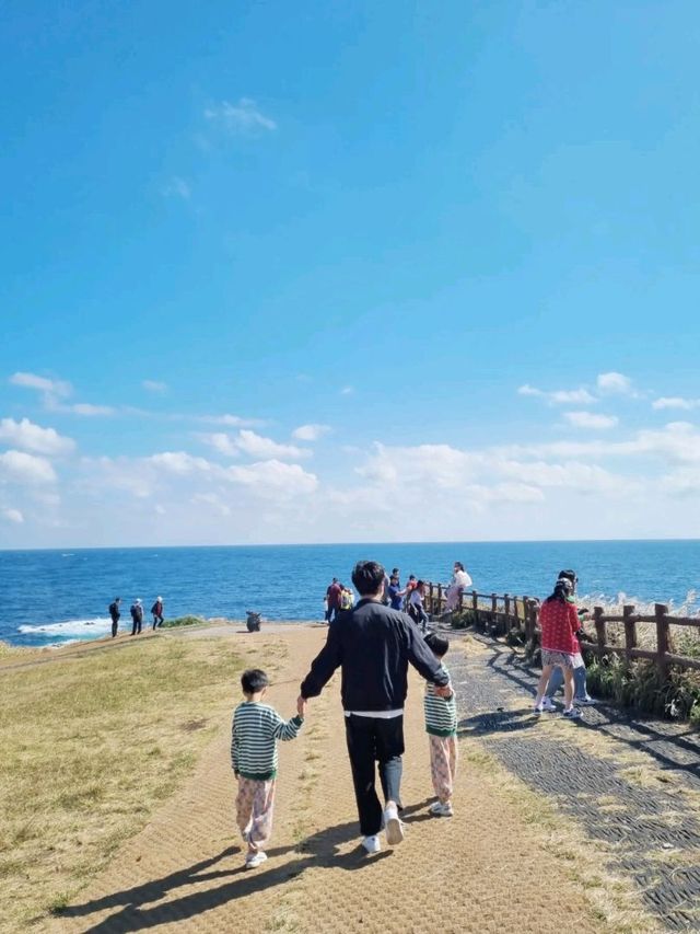 이국적인 우도의 절벽, 검멀레해변