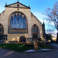 Winters walk through Kirkyard 