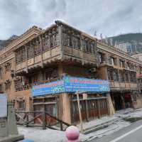 A town worth stopping at 🏘🏯😍in Sichuan province