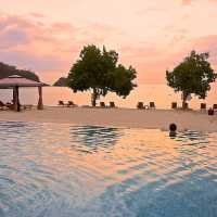SYLVIA RESORT KOMODO