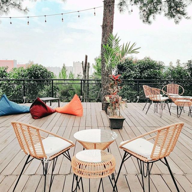 Edelweis Caffe, Shanghai