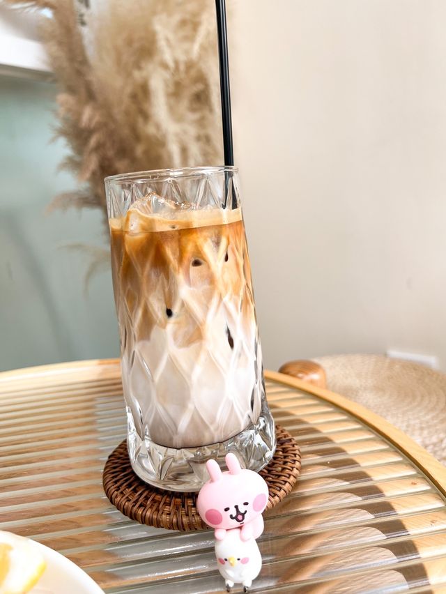 🌟紅磡小清新木系奶油色cafe@ Laffee