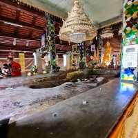 วัดพระพุทธบาทสี่รอย
