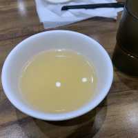 東區經典港式燒臘 - 老友記粥麵飯館