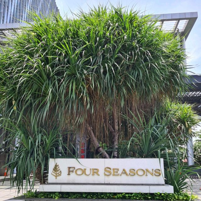 Four seasons hotel Jakarta Indonesia 