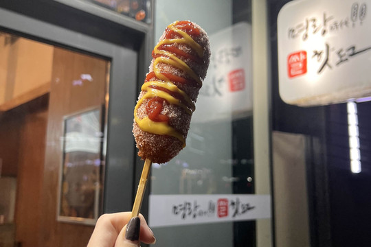 韓国/ソウル 大人気！食べ歩きの定番✨ハットグチェーン店